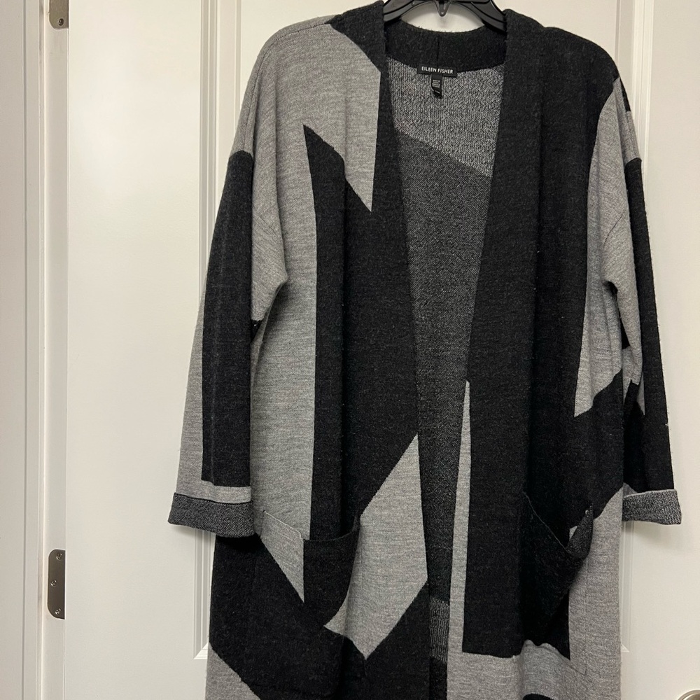 Eileen Fisher Black and Gray Abstract Cardigan